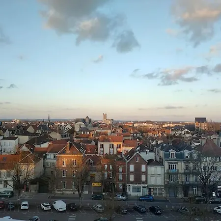 De Standing Daire Troyes